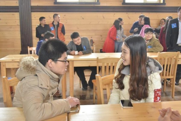 泰安交友新风尚-红迪亚