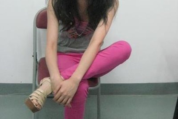 德保征婚交友平台，金莎与弦子之魅力对比-红迪亚