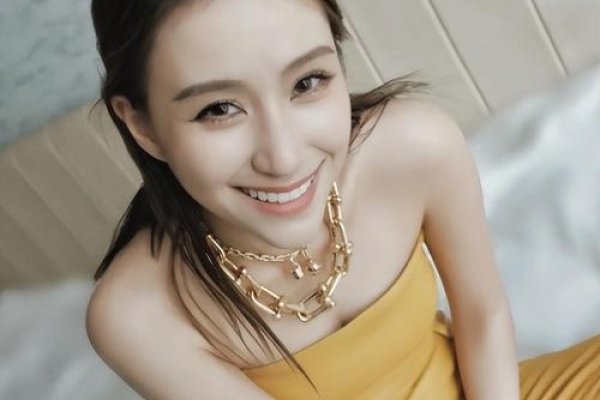 何超莲命理与面相分析，婚姻状况引关注-红迪亚