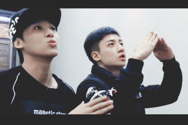 兄弟名字-红迪亚