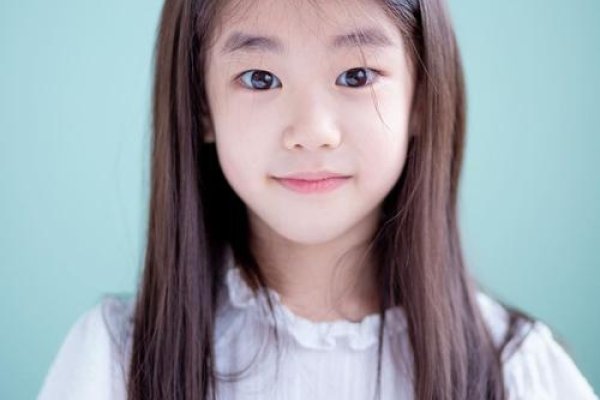 韩国可爱童星介绍-红迪亚