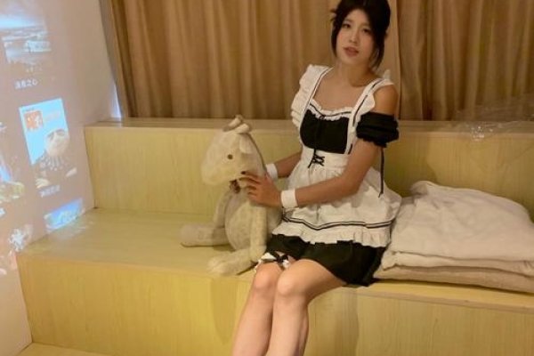 附近单身女子约会场所推荐-红迪亚