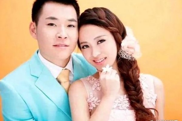 镇江征婚与网络红人山东二哥-红迪亚