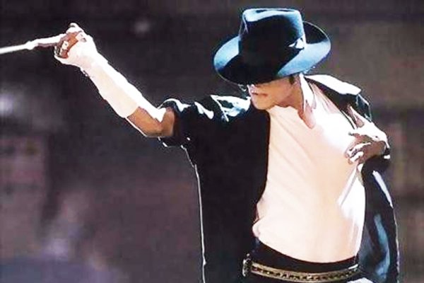 迈克尔·杰克逊英文名解析，Michael Jackson的传奇人生-红迪亚