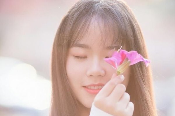 20个字内游戏名字女生，俏皮小仙女。，简洁且富有特色，突出了女生的活泼可爱气质，同时具有吸引力。-红迪亚