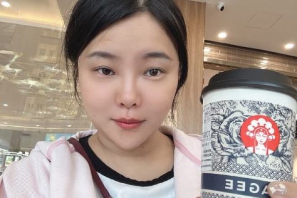 郑州婚介靠谱排行榜1、世纪佳缘，老牌相亲平台，用户基数大。 ②百合网，侧重心理测试匹配。，选择婚恋机构有诀窍，可参考以下信息。郑州市优质婚介所推荐，在众多婚介中脱颖而出的是东方爱人等知名婚介所。这些机构不仅具有正规性和专业性，还备受推崇。它们位于河南省内，是婚姻服务的大户，值得信赖。具体地址和联系方式可在相关网站查询获取。-红迪亚