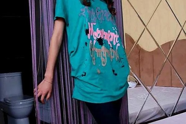 血浴门事件与闫凤娇的再探-红迪亚