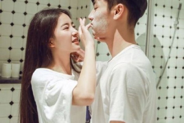 甜蜜情侣名字组合-红迪亚