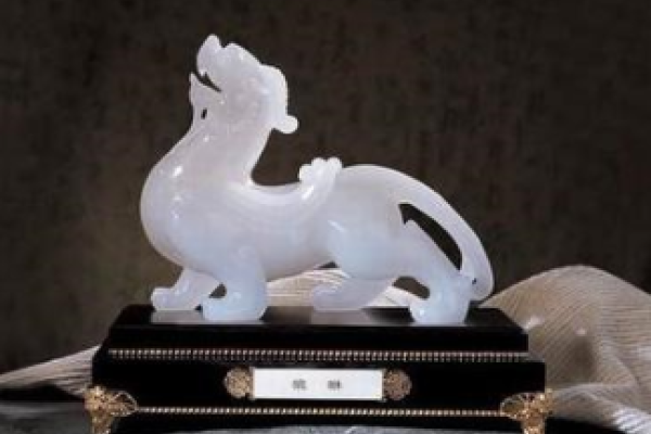 催旺偏财运秘籍，五色晶石、貔貅助运，调整家居风水增财气-红迪亚