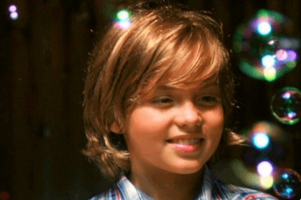 2024年属马人运势及运程-红迪亚