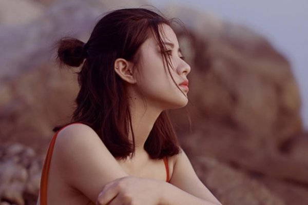 2024年属龙女本命年佩戴指南-红迪亚