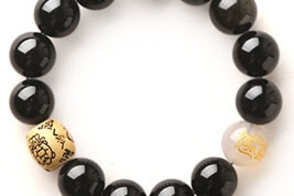 2021年8月4日五行穿衣指南-红迪亚