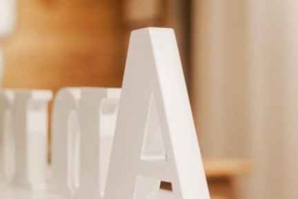 童装店名大全简洁洋气-红迪亚