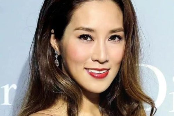 徐子淇，面相贵不可言的豪门儿媳-红迪亚